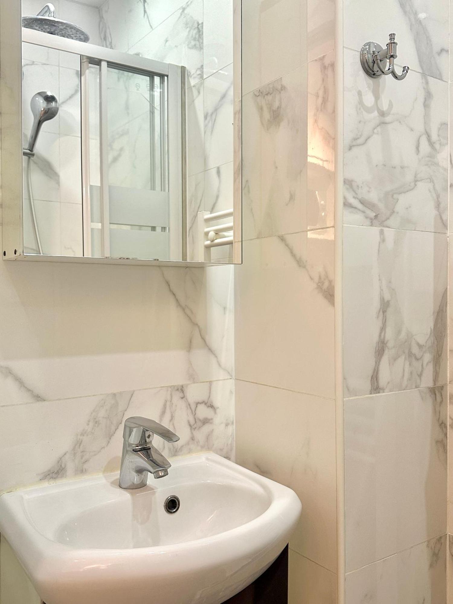 Chic & Modern In Centre Rambuteau Parijs